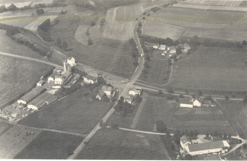 13_1985_Luftbild, Ottrauer Bahnhof